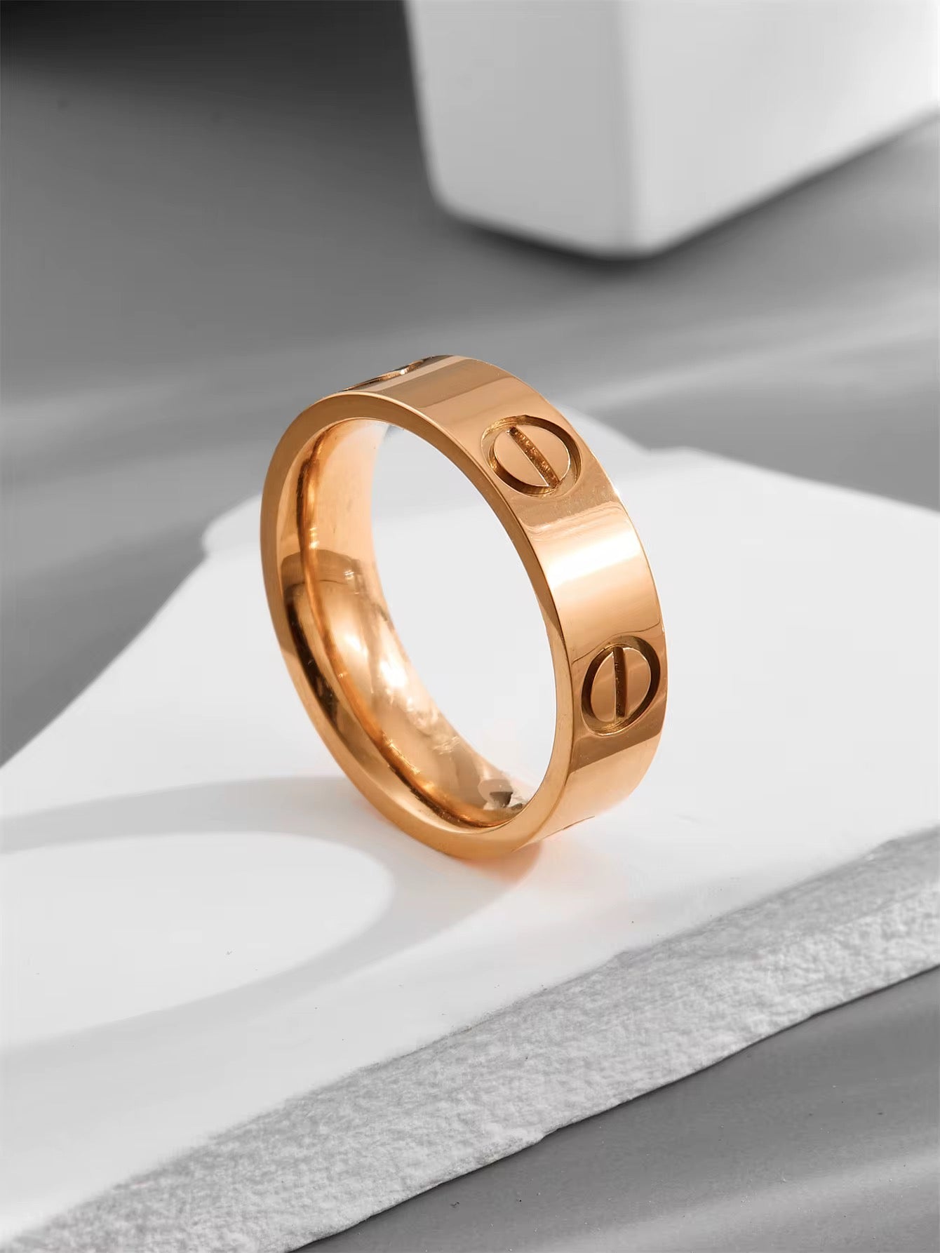 The Lover Rose Gold Ring