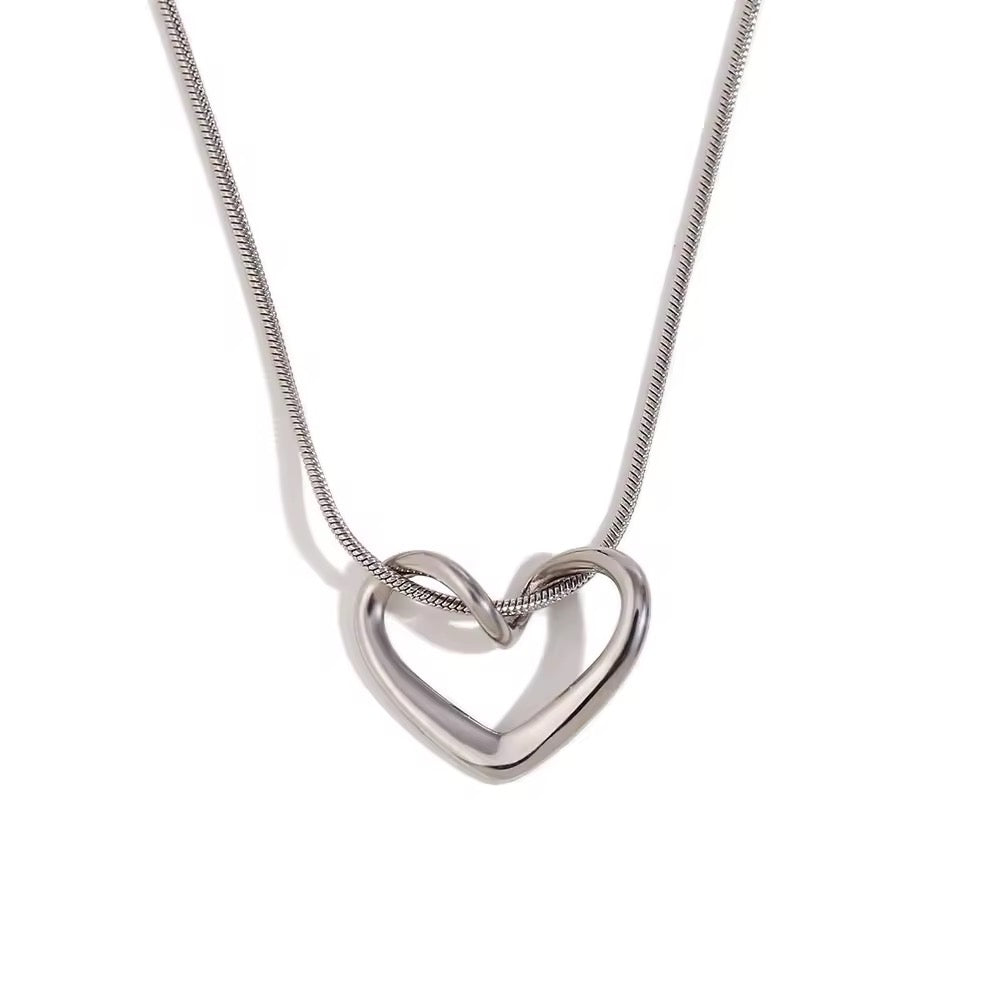 The Heart Drop Silver Necklace