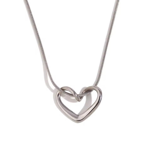 The Heart Drop Silver Necklace