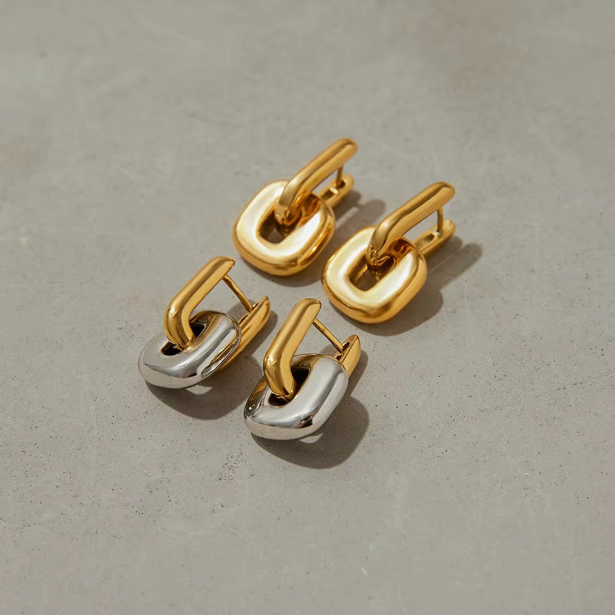 The Violette Earrings