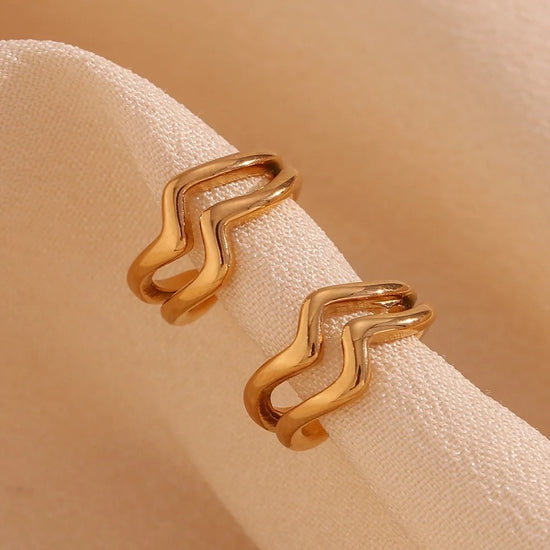 Load image into Gallery viewer, The Wave Ear Cuffs
