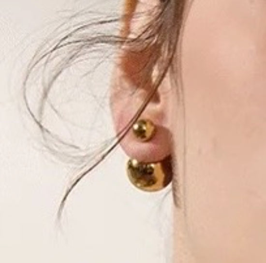 Load image into Gallery viewer, The Kelly Earrings
