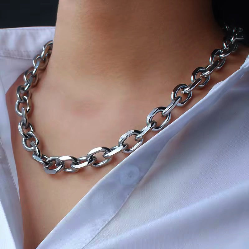 The Giordan Chain Necklace