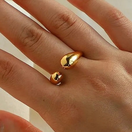The Water Drop Ring