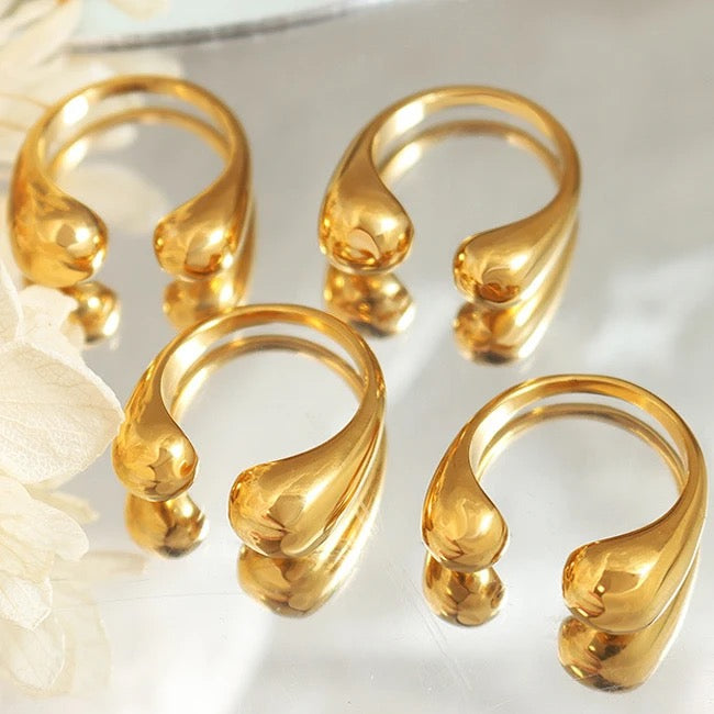 The Water Drop Ring