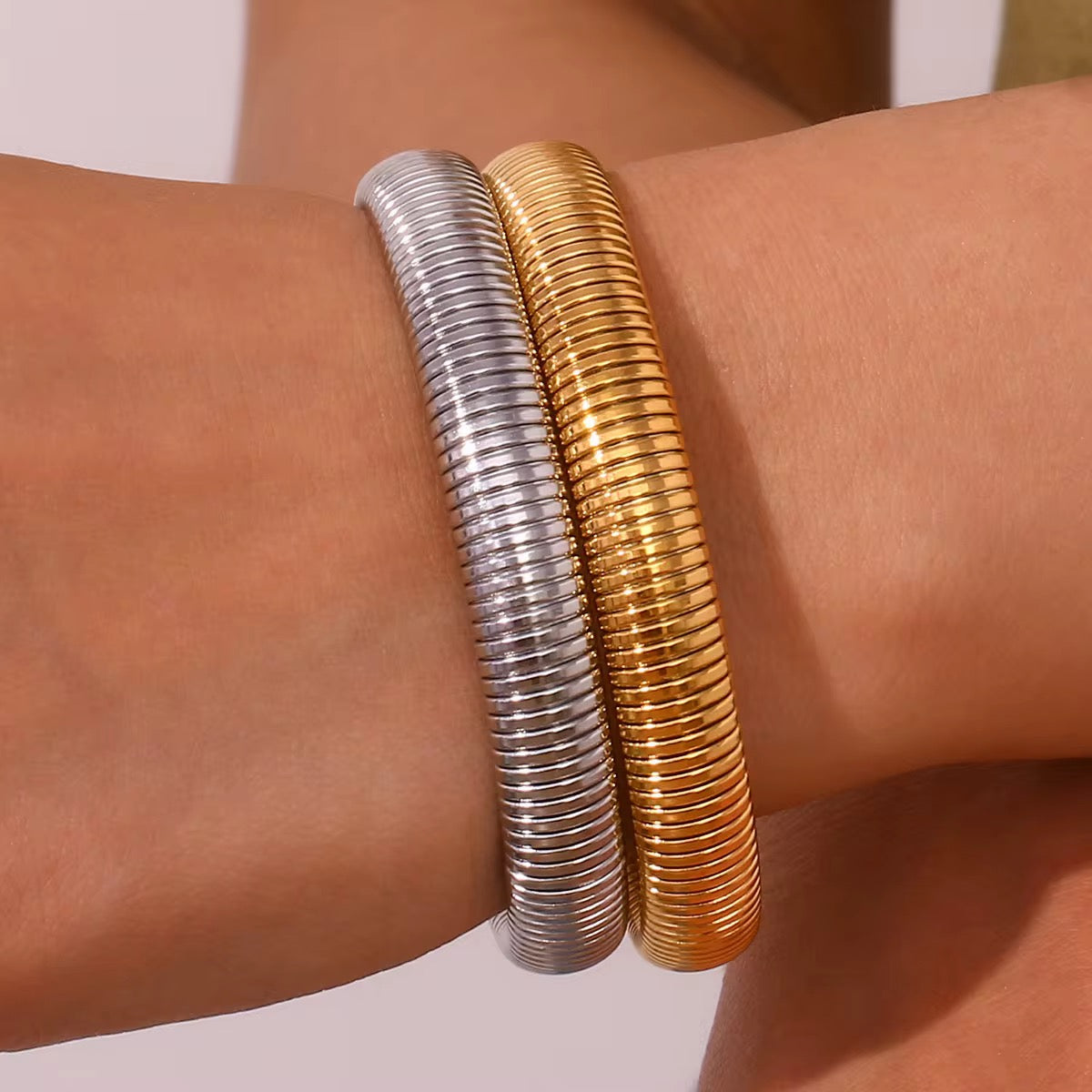 The Retro Silver Bangle