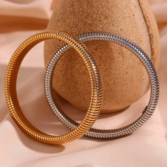 The Retro Silver Bangle