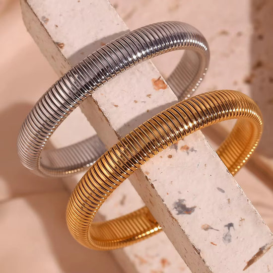The Retro Silver Bangle