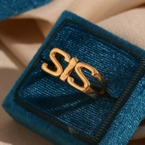 The Sis Ring