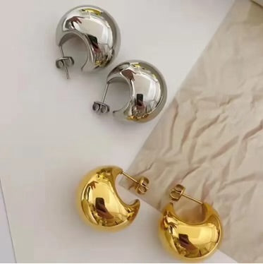 The Jasmine Earrings
