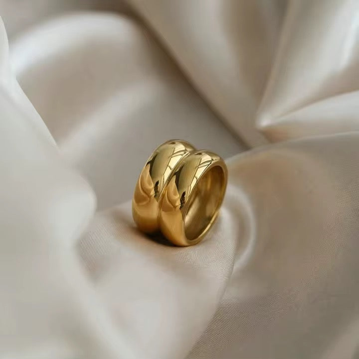 The Double Glam Ring