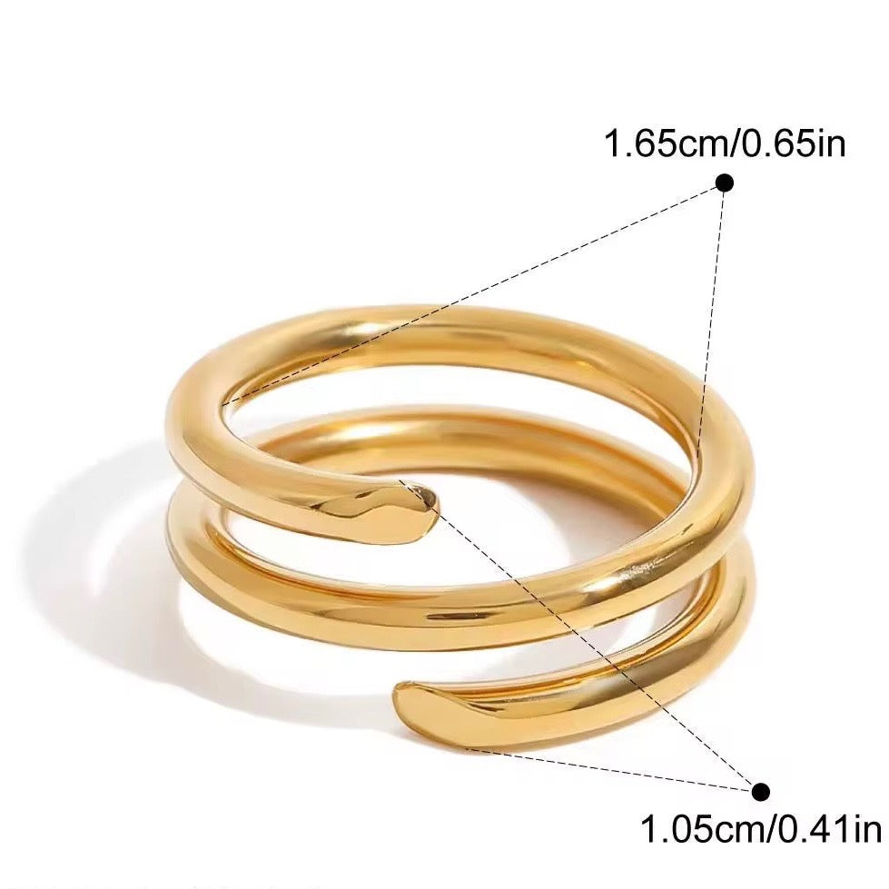 The Nelle Short Ring