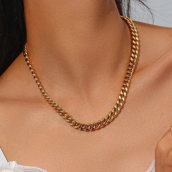 The Small Cuban Necklace