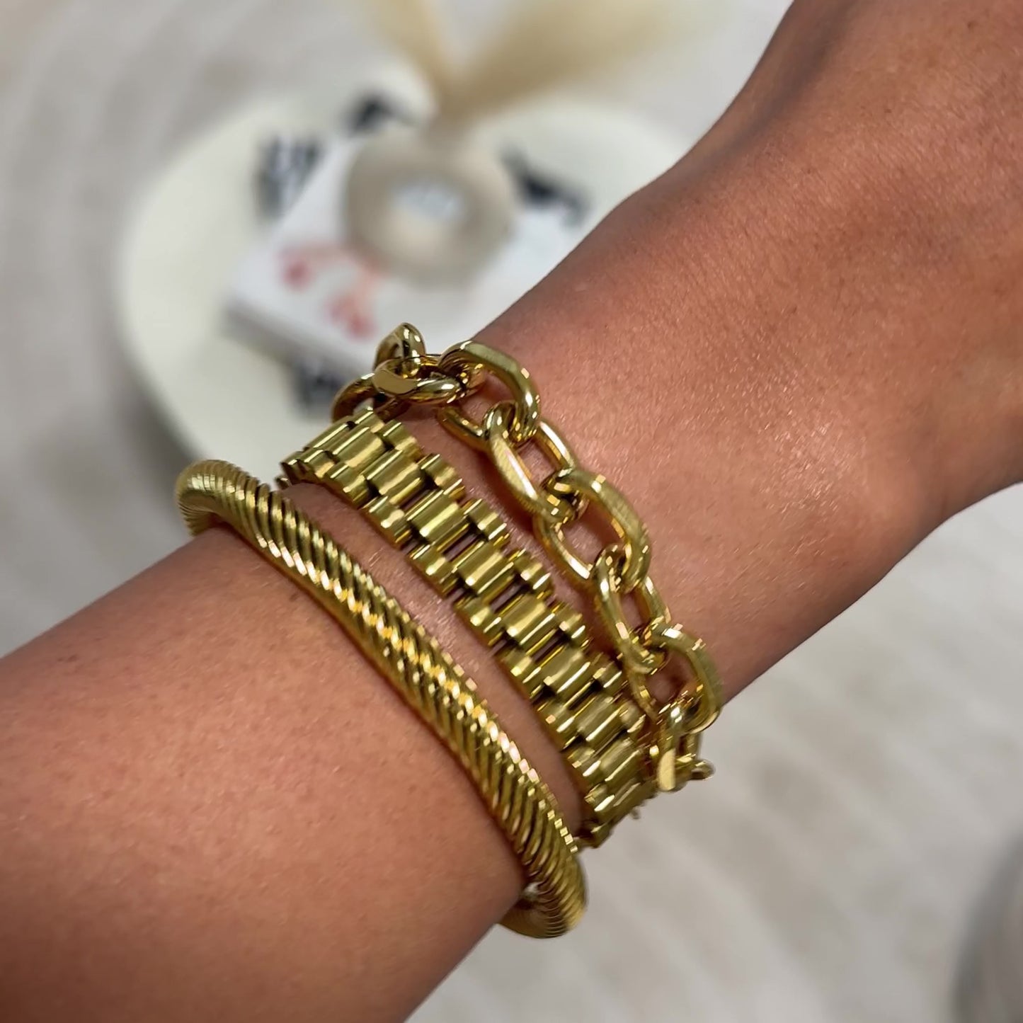 Load and play video in Gallery viewer, The Dream Girl Stack
