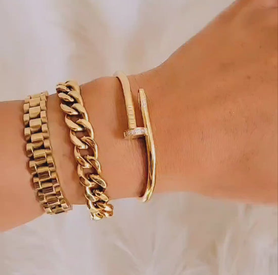 Load and play video in Gallery viewer, The Pavé Nail Bangle
