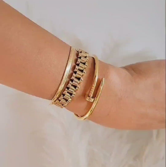 The Amber Snake Bracelet