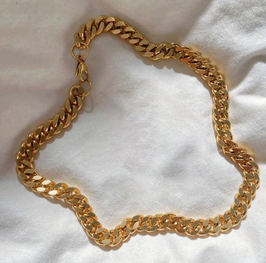 The Cuban Necklace